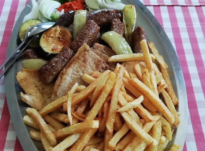 Oda ve Kahvaltı Arnika *