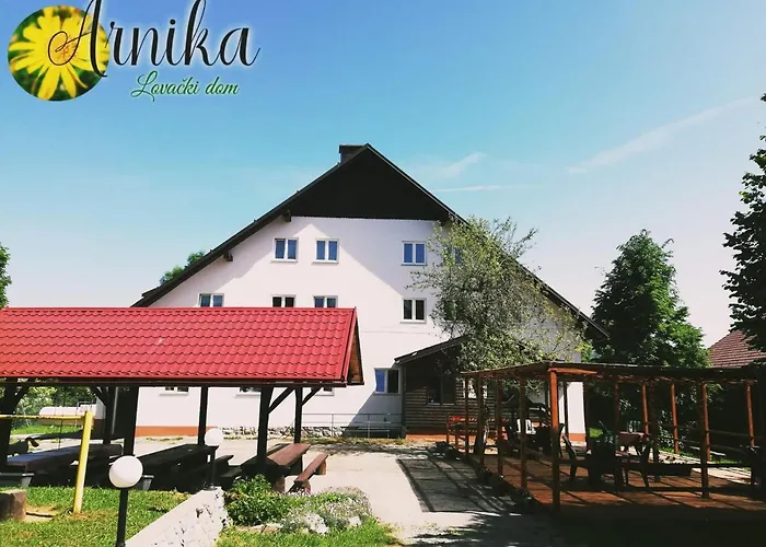 Arnika 住宿加早餐酒店 *