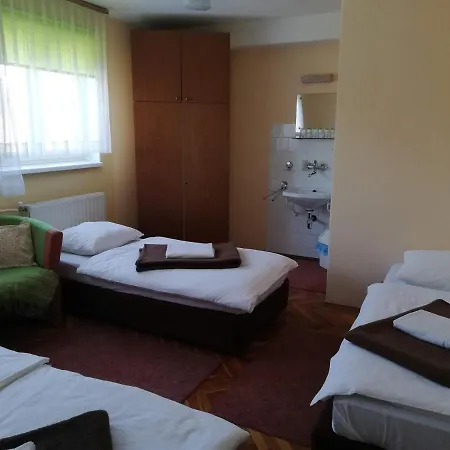 Guesthouse Arnika krevet i doručak